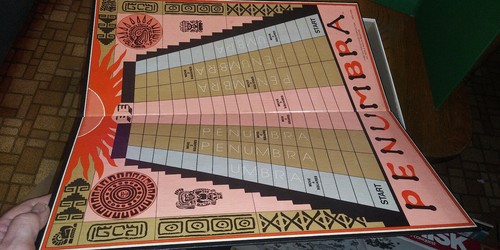 Southhold Game Co Penumbra The Solar Eclipse Strategy Board Game Complete 1980 - Afbeelding 3 van 4