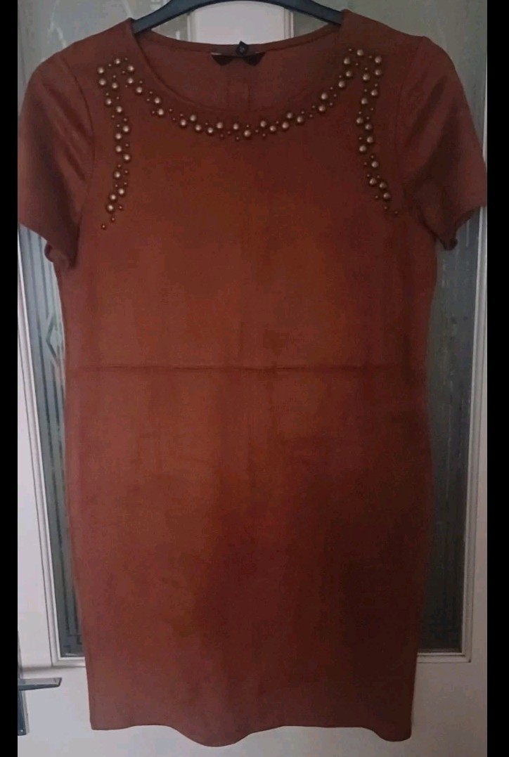 Picture 2 of 6