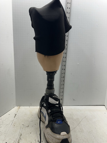 Pre-Owned Prosthetic Leg Below The Knee Left Foot #P - Picture 1 of 10