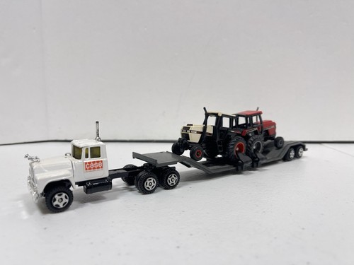 1/64 Case IH 2294 Equipment Hauling Set with Mack Semi - 第 5/14 張圖片