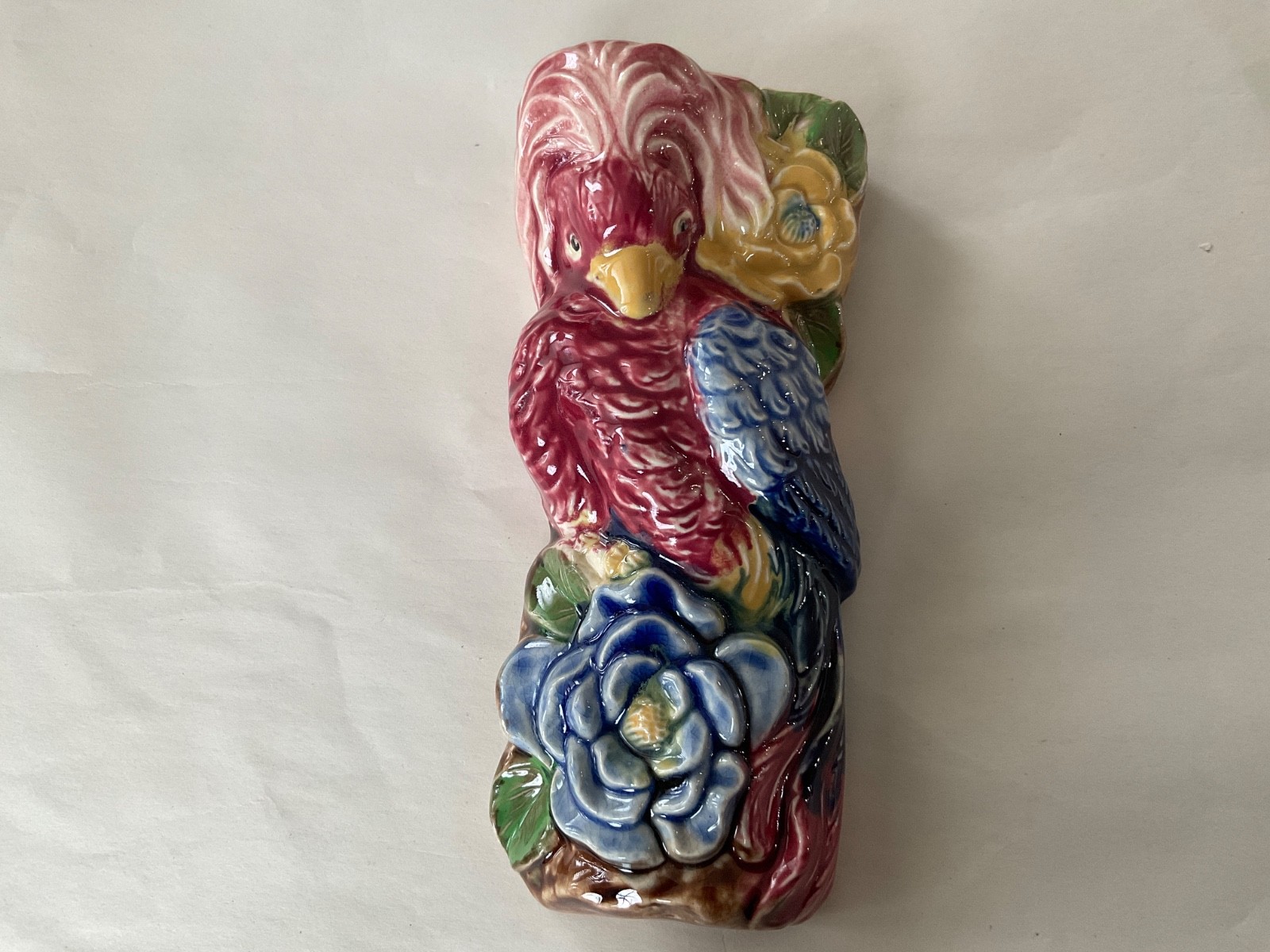 Bird Wallpocket Made In Japan Vibrant Colors , Great  Condition
