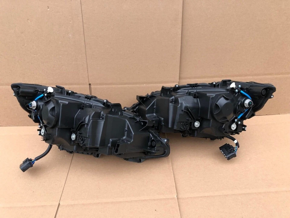 Faro para Lexus GS GS350 GS450 2013 2014 2015h LH + RH triple LED ¡actualización! Foto 3 de 4