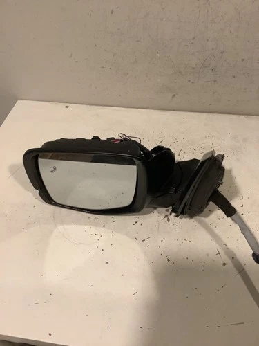 2023-2025 HONDA PILOT  DRIVER LEFT DOOR MIRROR  NO COVER OEM C34L-13640 TL