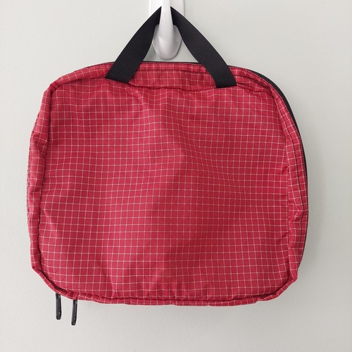 Tom Bihn Portable Culture Deluxe Spiff Kit Bolsa de Aseo Rojo Sangría 200 Halcyon - Imagen 2 de 9