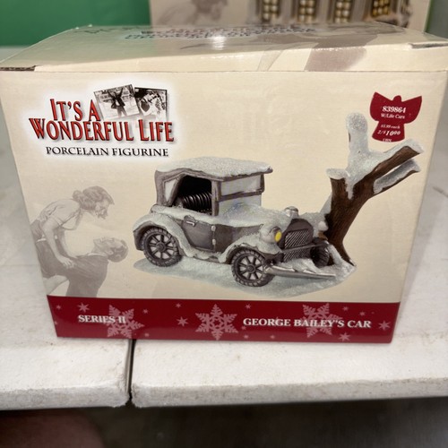 It's a Wonderful Life Village George Baileys Auto & Baum Figur Enesco 2003