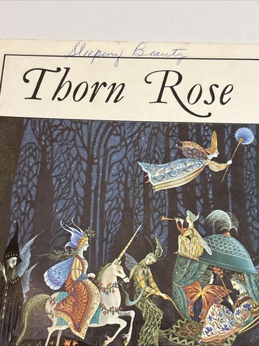 THORN ROSE By: Brothers Grimm 1975 Illustration By: Errol Le Cain PB VINTAGE - Picture 2 of 13