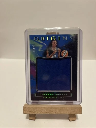 DeWanna Bonner 2023 Panini DeWanna Bonner