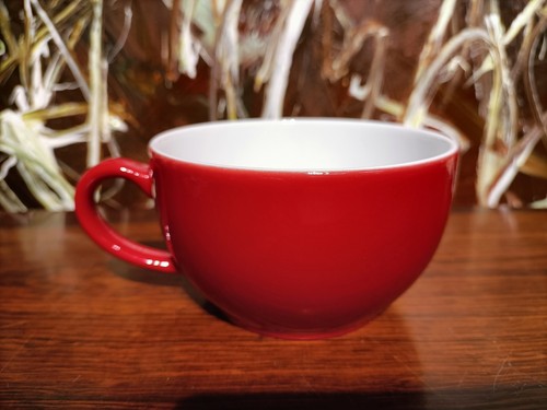 DIBBERN Solid Color - Kaffeetasse / Obertasse  - Signalrot - Picture 4 of 5