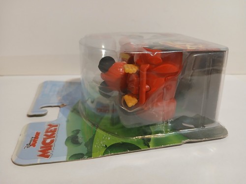 Disney Junior Mickey's Race Car #28 Diecast Nuevo Just Play - Imagen 6 de 9