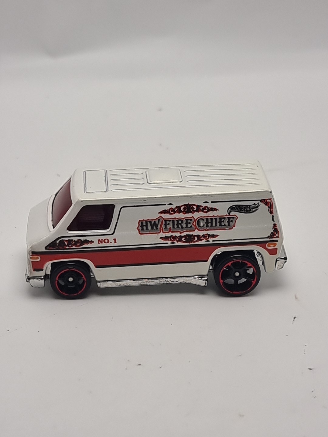 Picture 1 of 12