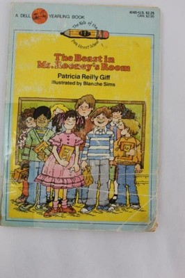 Vintage Dell Yearling Book ''The Beast in Ms. Rooney's Room'' Giff