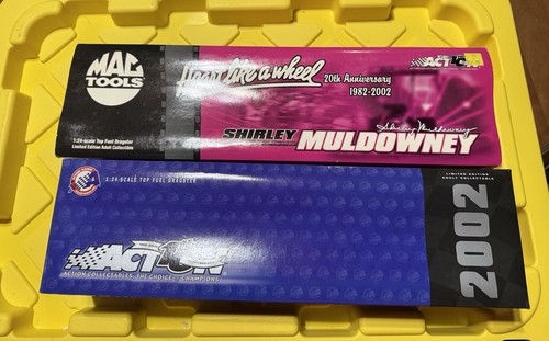 Shirley Muldowney 2002 Heart Like A Wheel Top Fuel Dragster Mac Tools NHRA PINK - Picture 2 of 2