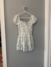 Hollister Women’s Green And White Floral Dress Xs New With Tags