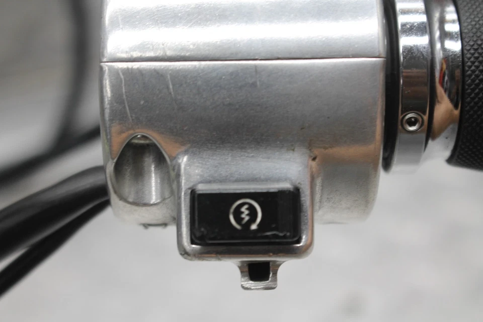 Honda Sabre VT1300CS 2010 interruptor de barra derecha/cables de embrague del acelerador/empuñaduras Avon Foto 2 de 4