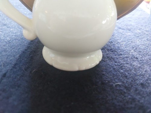 miniature creamer pitcher or small bud vase, vintage, made in Japan - Picture 3 of 13