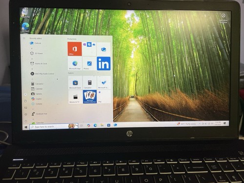 HP Pavilion 15 Power gaming Laptop - Picture 2 of 11