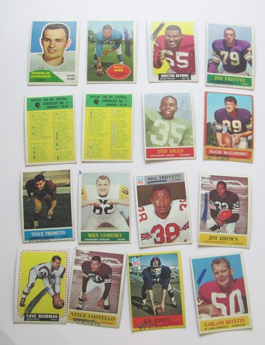 Lot of 16 Early/Mid-1960s Football Trading Cards Sandusky Jim Brown Low Grade - Picture 1 of 2