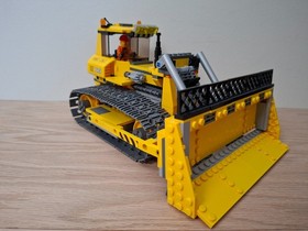 LEGO 7685 City Construction Dozer Bulldozer Complete with Instructions No Box