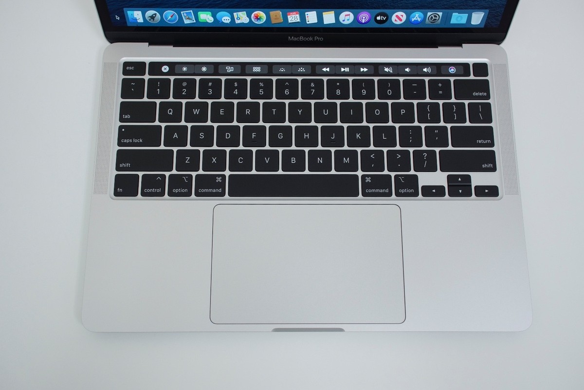 Apple MacBook Pro 13 Inch 2.3 GHz Core i7 1TB 32GB 3733MHz RAM