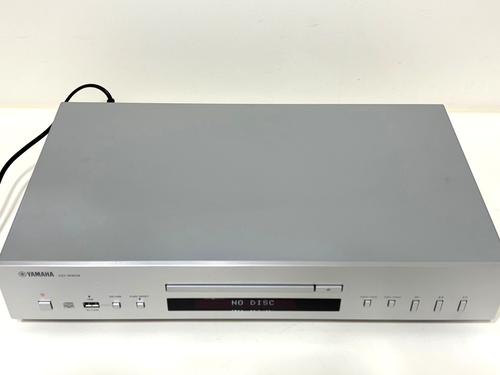Yamaha CD-S303 Silver CD Player From Japan - Picture 3 of 7