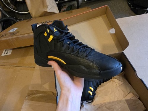 Air Jordan 12 Retro Taglia 10.5 Nero Taxi - Foto 3 di 8