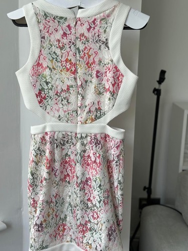Miss Selfridges cut sides dress after dry cleaning. Perfect condition - Picture 2 of 4
