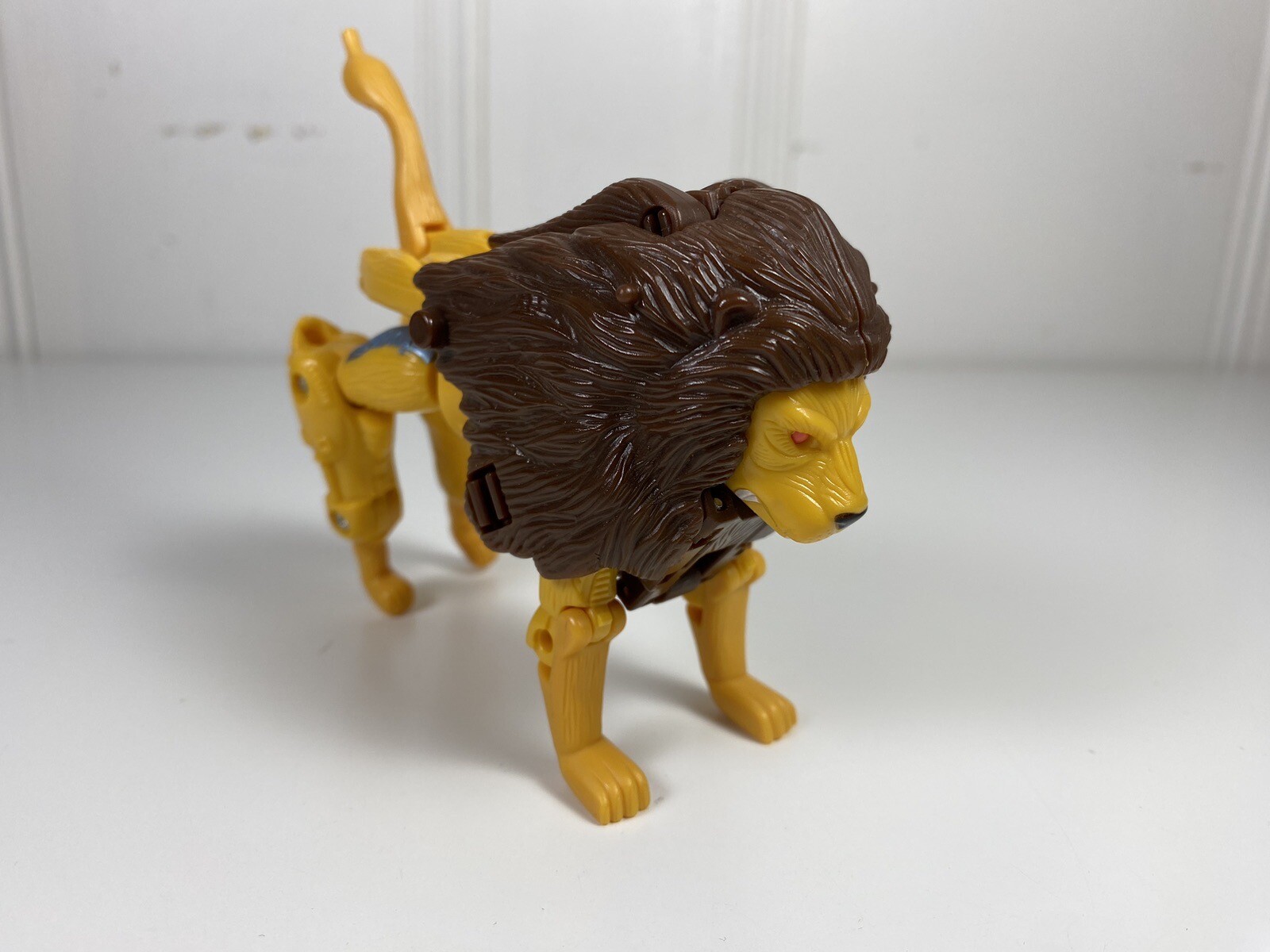 Transformers Beast Wars PROWL Complete Vintage Magnaboss lion