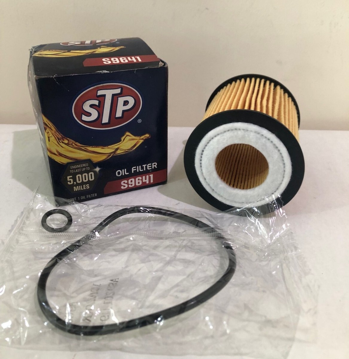 Engine Oil Filter STP S9641 Mazda 3 5 6 Tribute Mercury Engine Oil Filter STP S9641 Mazda 3 5 6 Tribute Mercury