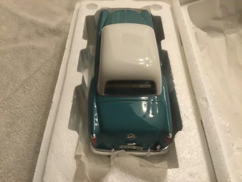 Best Of Show 1/18 BOS188 Opel Olympia Rekord Turqoise, White - Picture 2 of 6