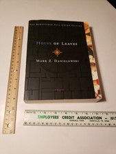 House Of Leaves By Mark Z. Danielewski 2000 2nd Edition Paperback 
