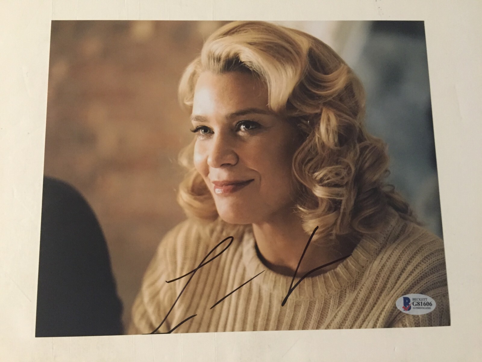 Laurie Holden Autographed Signed 8x10 Photo ( The Americans ) Beckett | eBay Laurie Holden Autographed Signed 8x10 Photo ( The Americans ) Beckett | eBay
