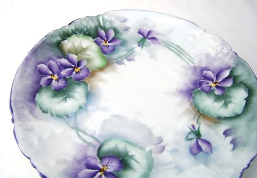 Mismatch GDA Limoges France/Hutschnenreuther VIOLETS Cup & Saucer Set(s) EXC - Picture 10 of 13