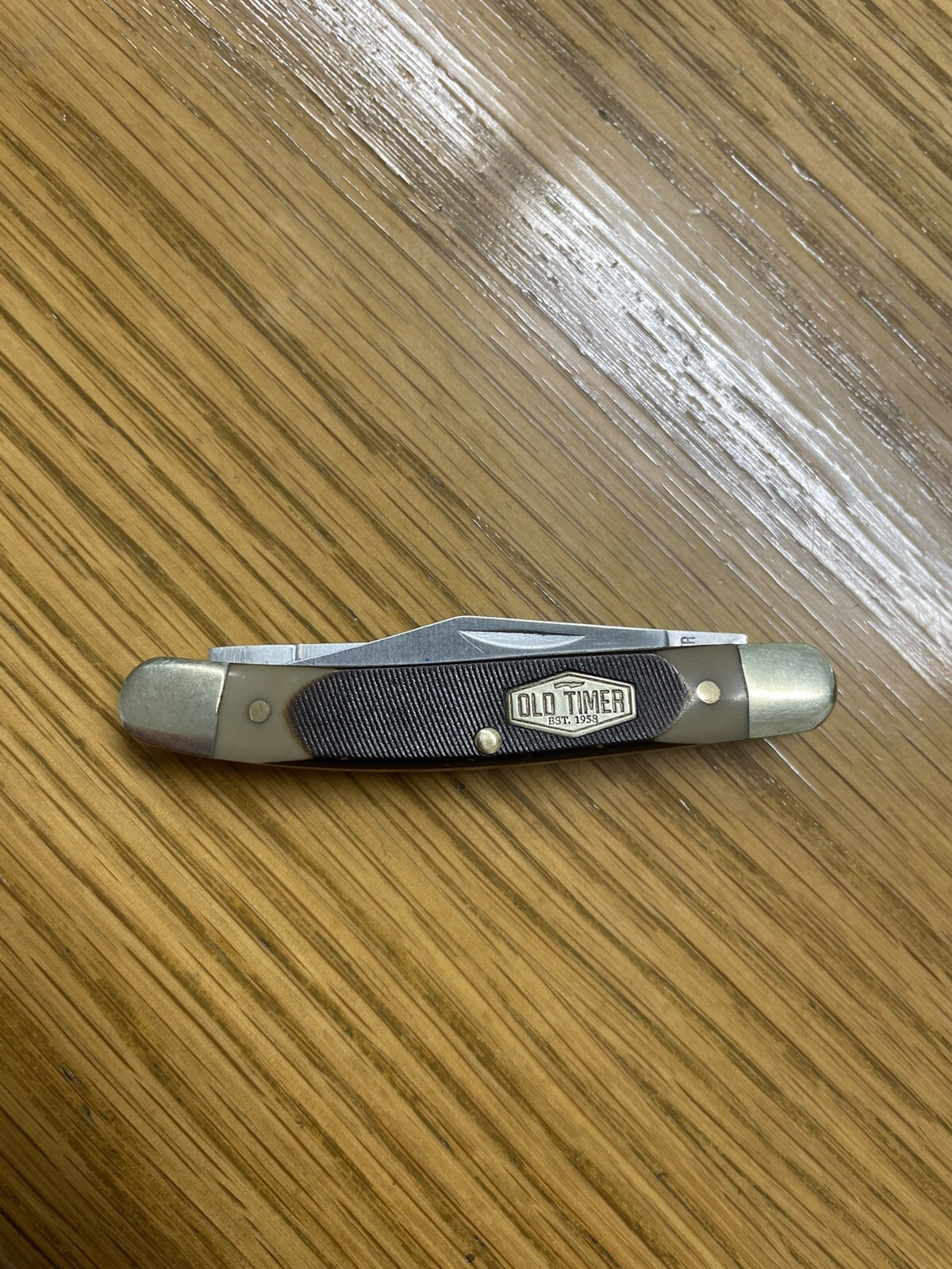 Picture 4 of 5