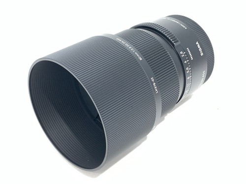 Near Mint Sigma 90mm F/2.8 DG DN Contemporary Lens for Sony E-Mount #20106
