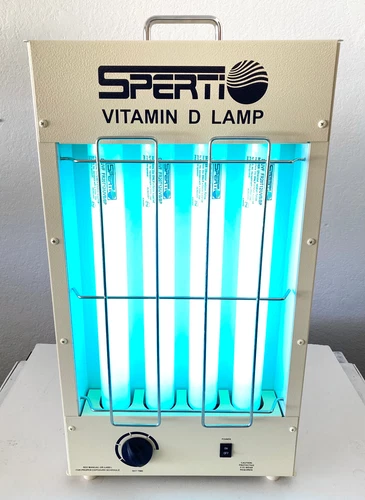 SPERTI VITAMIN D Lamp DUV-4F 120V Light Therapy UVB Sun Lamp - Works Great