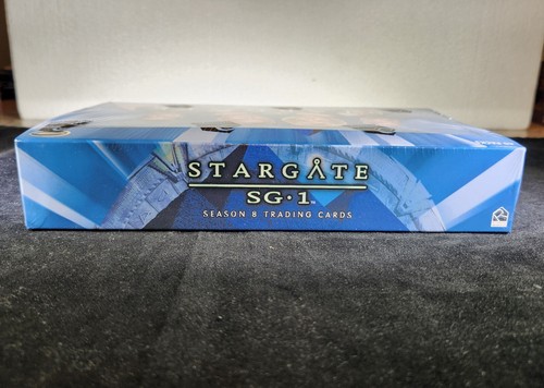 Stargate SG1 Season 8 Trading Cards - Sealed Box & Binder - Rittenhouse - Picture 4 of 8