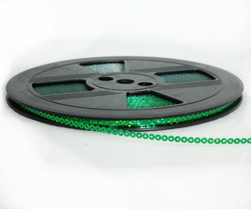 HOT FIX SEQUIN CHAIN REELS - 80 YD SPOOLS - 4MM WIDE - 9 COLORS AVAILABLE - Picture 8 of 20