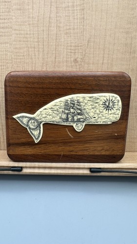 Caja de madera única rara Scrimshaw diseñada por Kim McClelland firmada  - Imagen 1 de 9