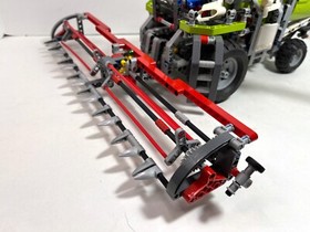 Lego Technic: Farm:  Combine Harvester 8274 see descr