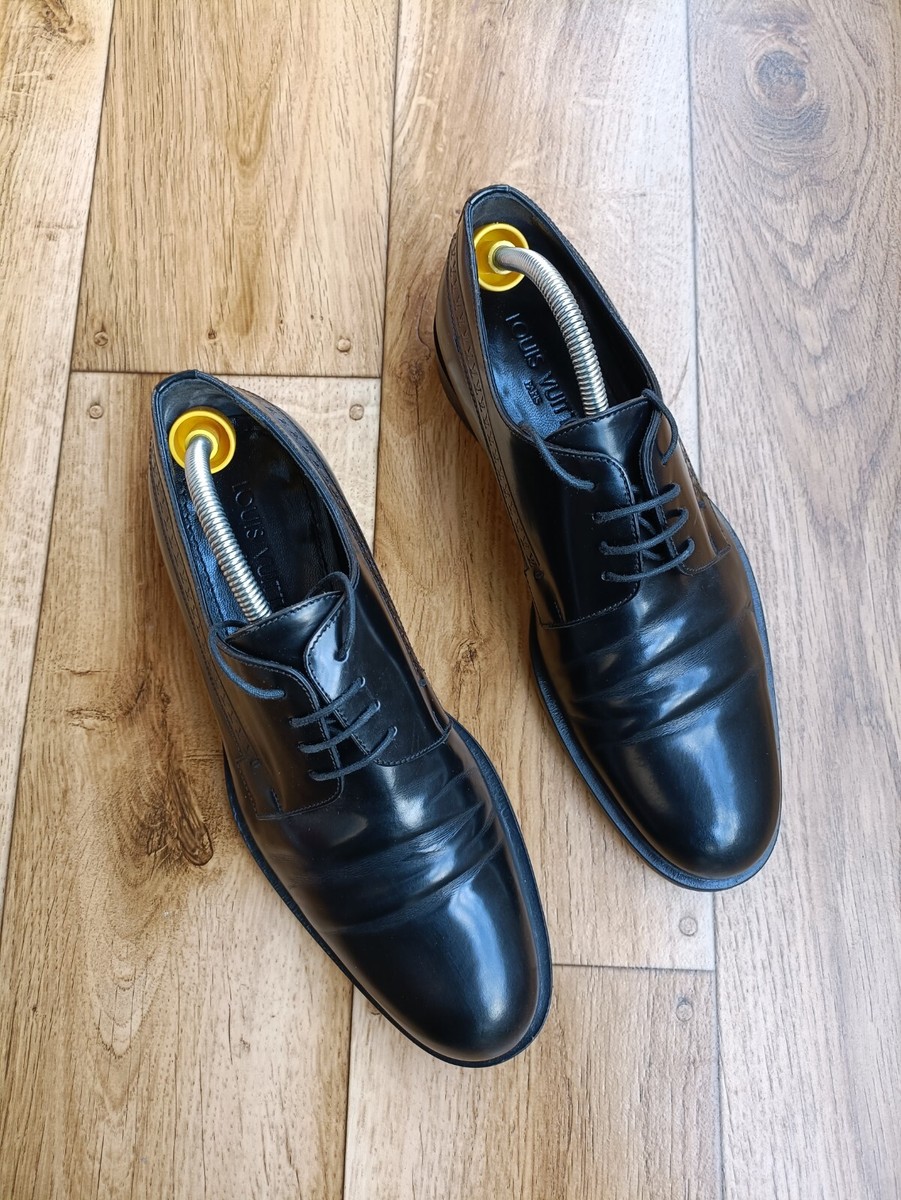 LOUIS VUITTON LEATHER LACE UP DERBY SHOES SIZE 39 EU, 6 US LOUIS VUITTON LEATHER LACE UP DERBY SHOES SIZE 39 EU, 6 US