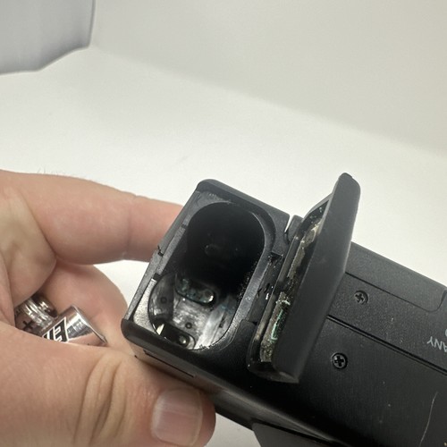 Vintage Kodak S100 EF S Series 35MM Film Camera Point & Shoot Black FOR PARTS - Picture 14 of 14