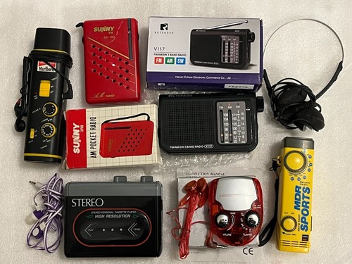 Lotto di radio tascabili, walkman, auricolari: Retekess, SUNNY, MDR Sports Marlboro - Foto 2 di 17