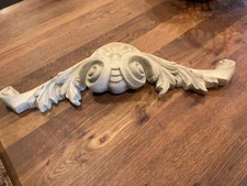 VTG CARVED CONCRETE COMPOSITE  PEDIMENT-ORNATE SHELL SCROLLWORK & LEAF DESIGN