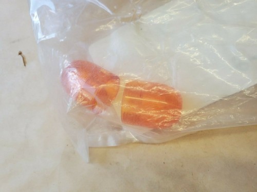 Idec APD106LN Amber (pack of 2) - Picture 2 of 2