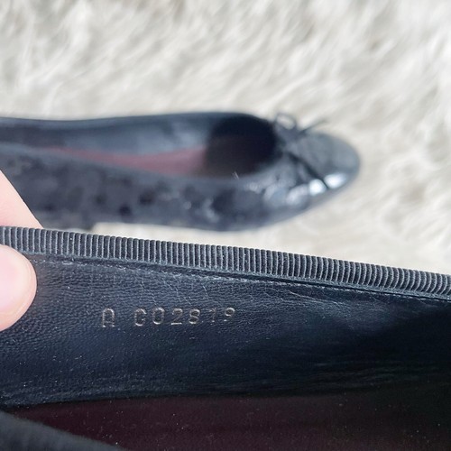 Chanel Black Leather Ballet Flat Interlocking CC Logo Patent Cap Toe Size 38.5 - Picture 6 of 11