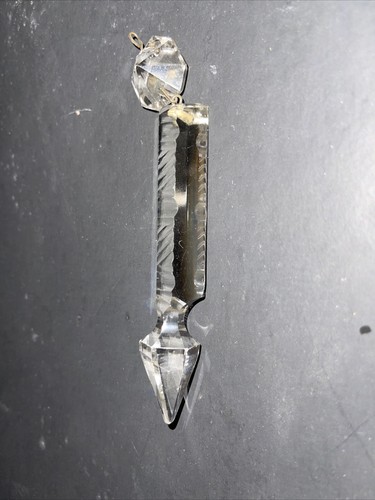 Vintage Clear Cut 3 3/4 Inches Spearhead Crystal Prism - Picture 4 of 12