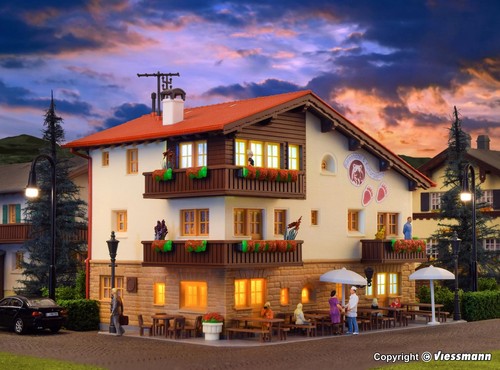 Hotel Baeren OO/HO Gauge Kibri 38827 - Picture 2 of 3