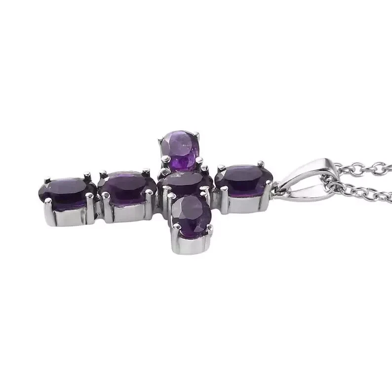 Conjunto de joyería cruzada de 3 quilates de amatista creada en laboratorio enchapado en oro blanco de 14 quilates para mujer Foto 2 de 4