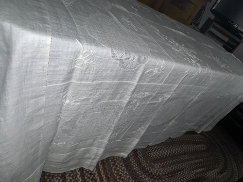 Lovely Antique Handmade Linen Banquet Tablecloth w Filet Lace Roses + Embroidery - Picture 12 of 16