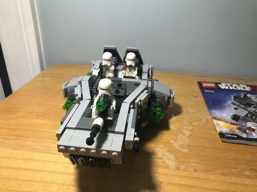 LEGO Star Wars First Order Snowspeeder (75100) - Picture 3 of 8